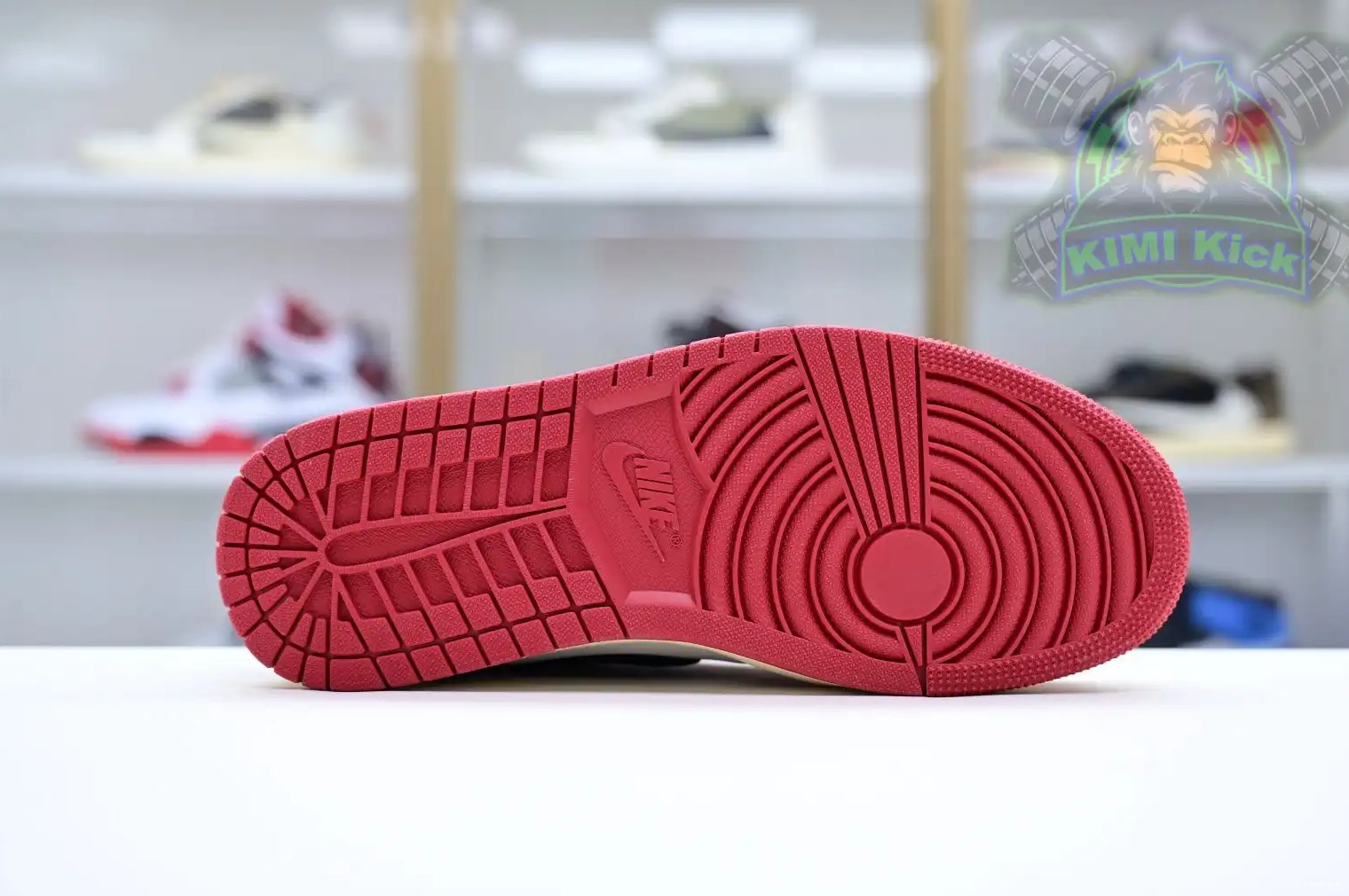 Low Trophy “Away” OG Room 1 Jordan Air x Jordan Kimikick 0621